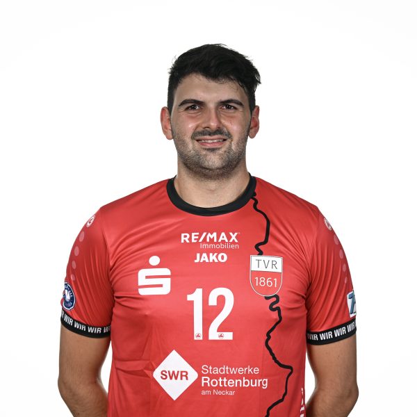 12 | Yannick Menke